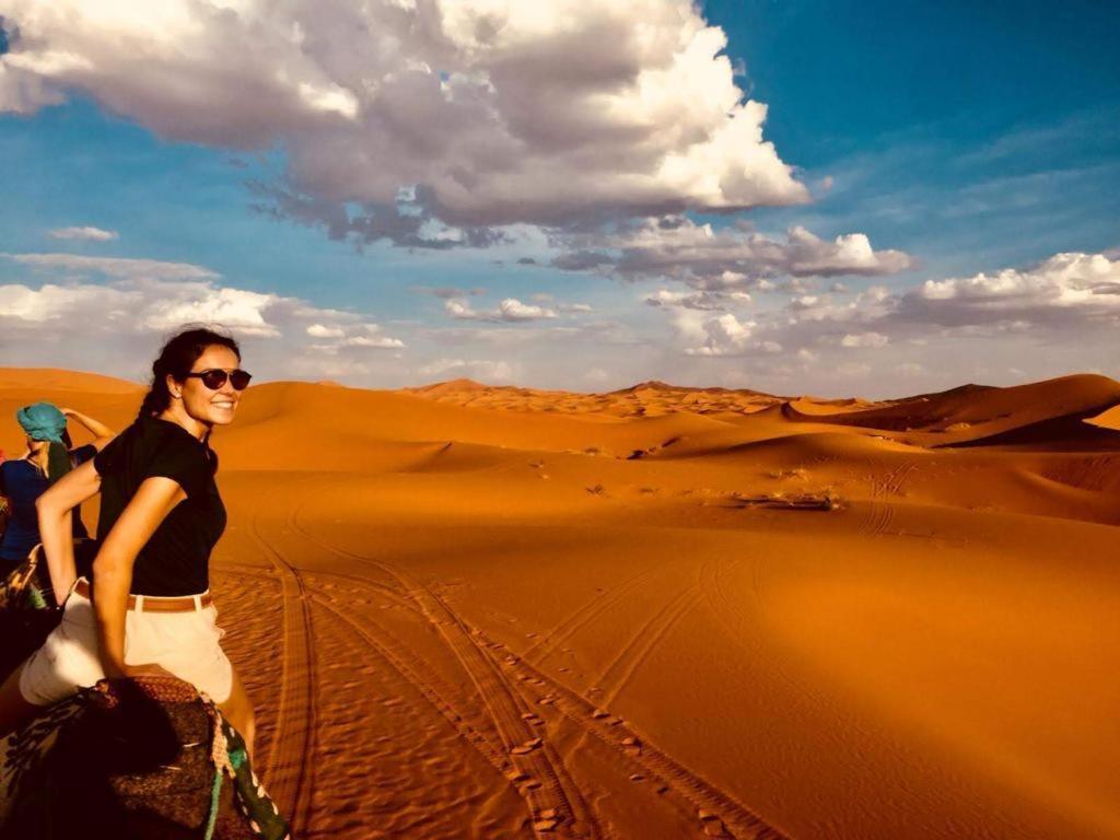 Caravanserai Luxury Desert Tented Camp 梅尔祖卡 外观 照片