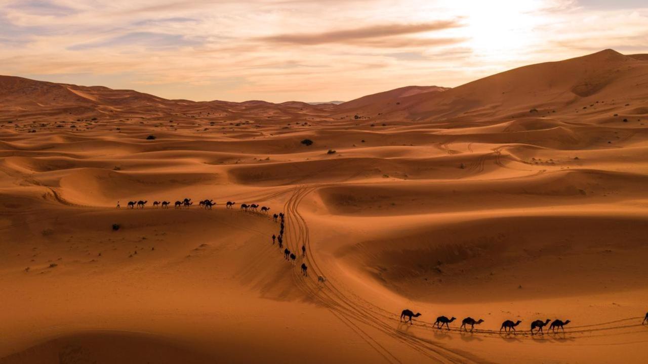 Caravanserai Luxury Desert Tented Camp 梅尔祖卡 外观 照片